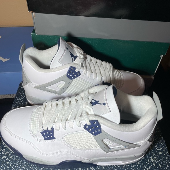 Men's White and Gray Sneakers